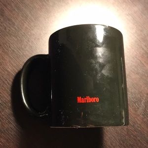 Marlboro Kitchen - Vintage Marlboro Mug Marlboro Kitchen - Vintage Marlboro Mug